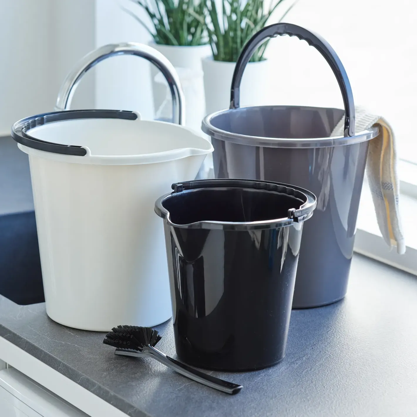 PlastTeam Atlanta spand 10 L hvid* Rengøringsartikler|Tilbehør Til Kontor Og Værksted