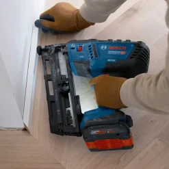 Bosch Professional Bosch GNH 18V-64-2 M Professional trædykkerpistol solo* Sømpistoler