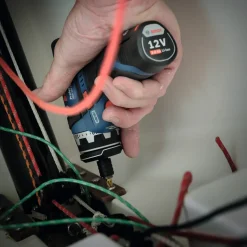 Bosch Professional Bosch GSR 12V-15 FC bore/skruemaskine 2x2,0 Ah batteri/lader og L-BOXX* Bore- Og Skruemaskiner