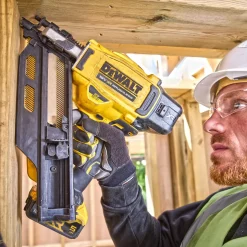 DeWALT DCN930N-XJ 18V XR 33GA 90mm sømpistol solo* Sømpistoler