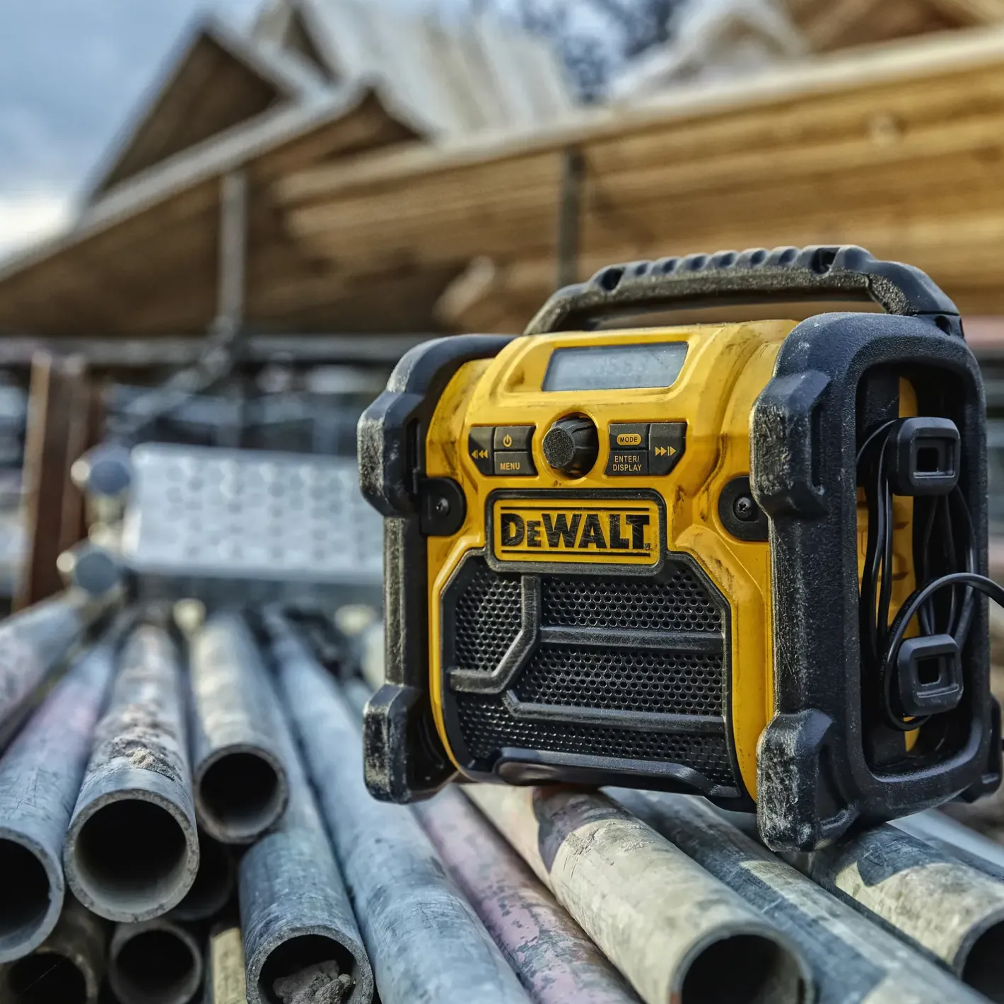 DeWALT DCR020 kompakt multivolt DAB, FM/AM-radio* Arbejdsradioer