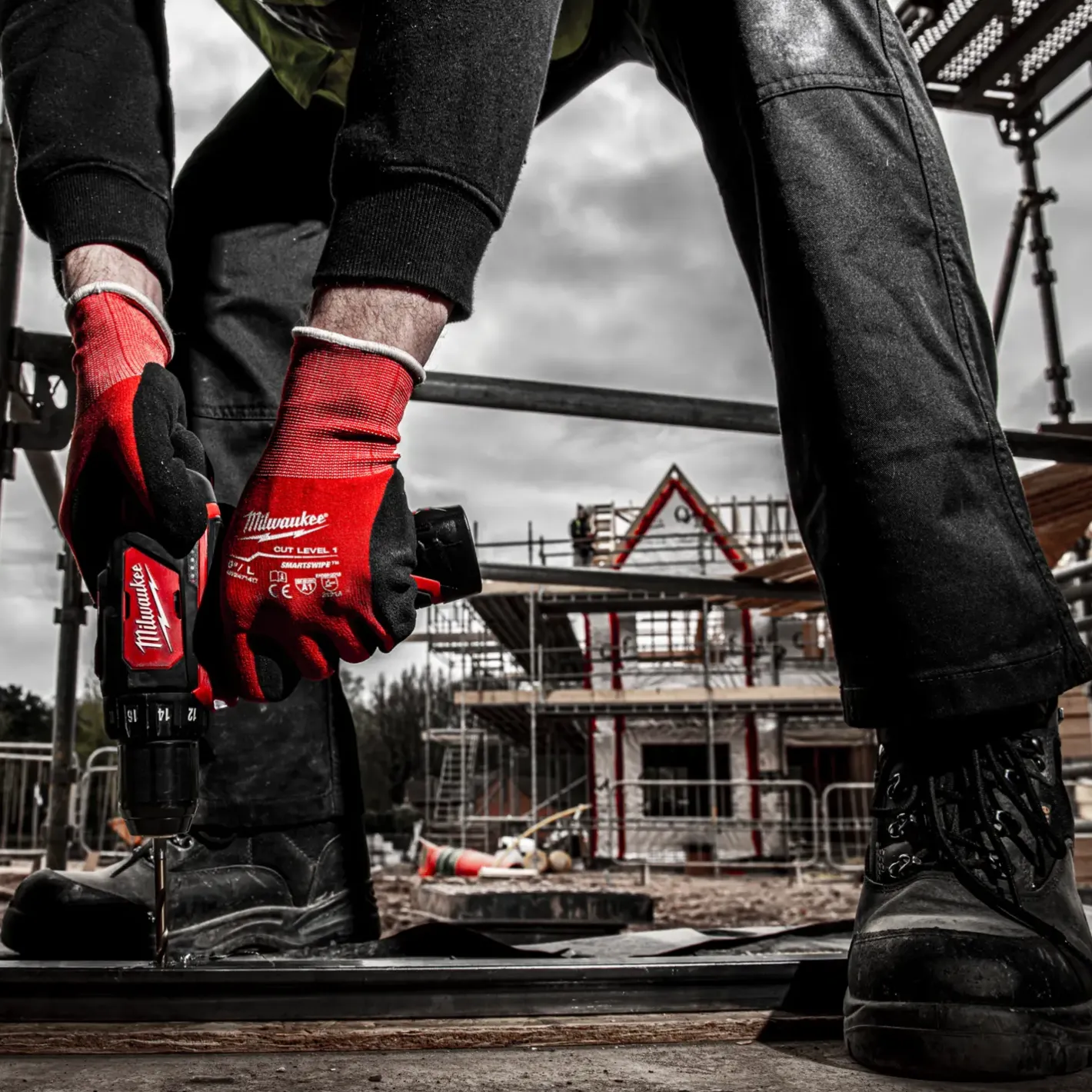 Milwaukee M12™ BDD-201C 12V bore-/skruemaskine inkl. 1x2 Ah batteri og lader* Bore- Og Skruemaskiner