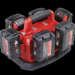 Milwaukee M1418 C6 multioplader til 6 batterier* Batterier Og Opladere