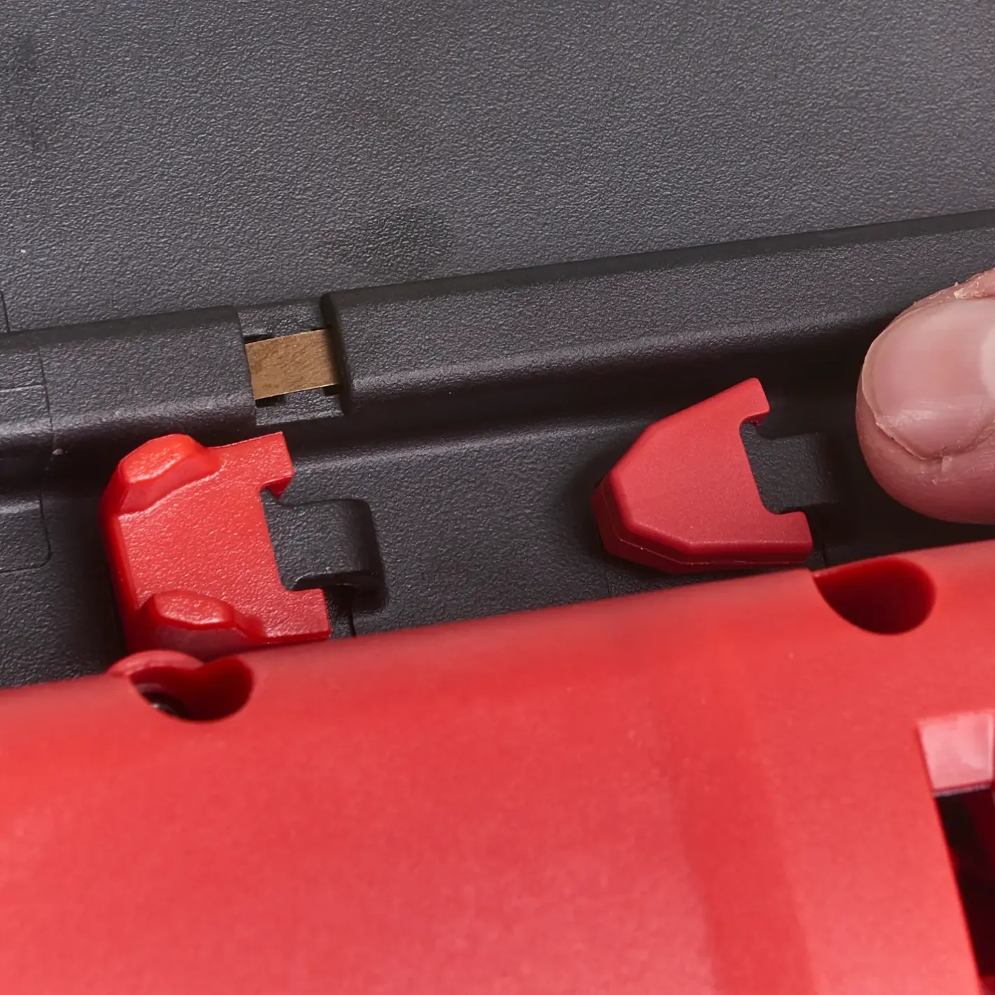 Milwaukee M18™ FN18GS-0X Fuel™ stiftepistol* Sømpistoler