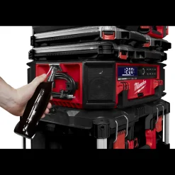 Milwaukee M18 PRCDAB+-0 Packout radio og lader* Arbejdsradioer