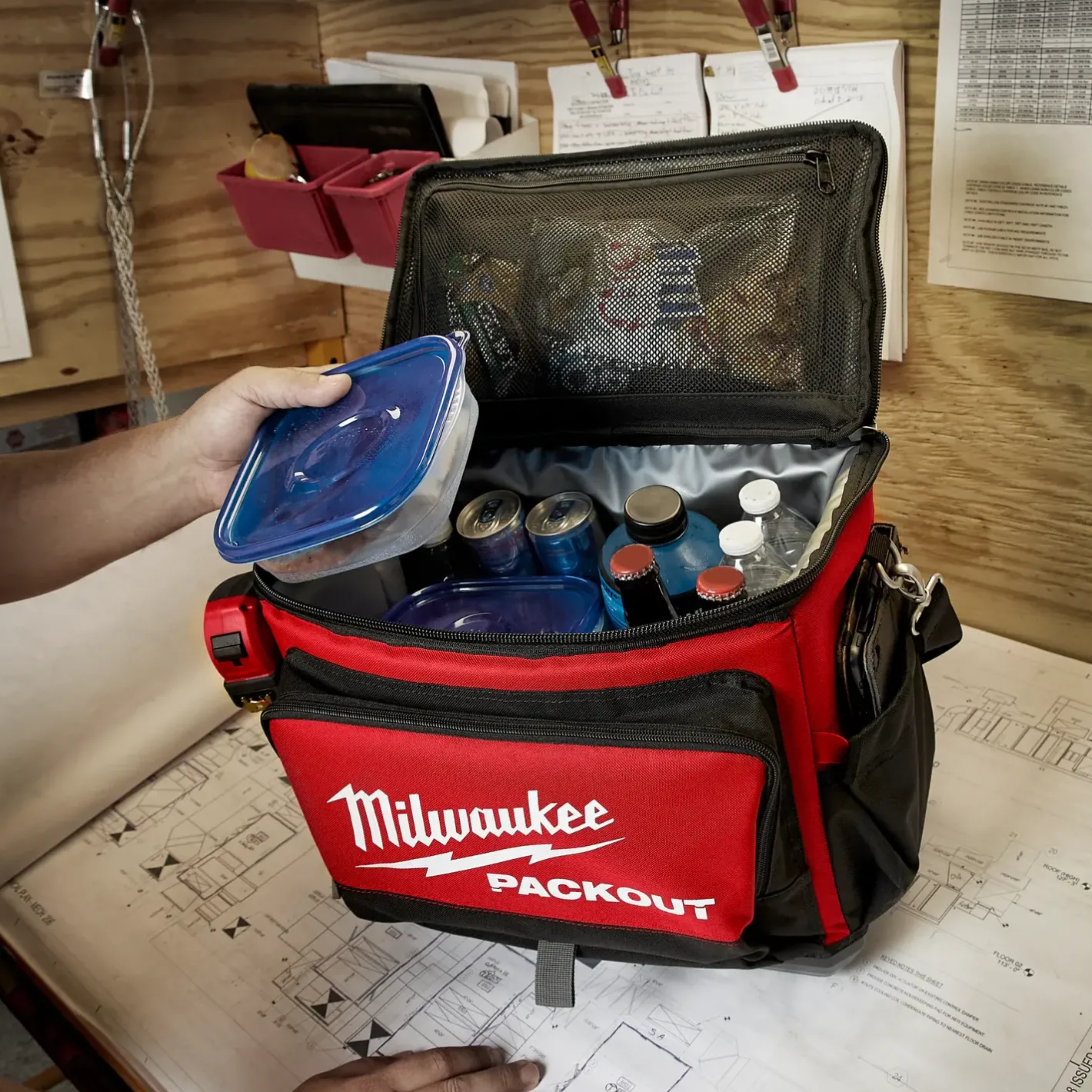 Milwaukee PACKOUT™ køletaske* Kaffe Og Køkkenudstyr|Tilbehør Til Kontor Og Værksted