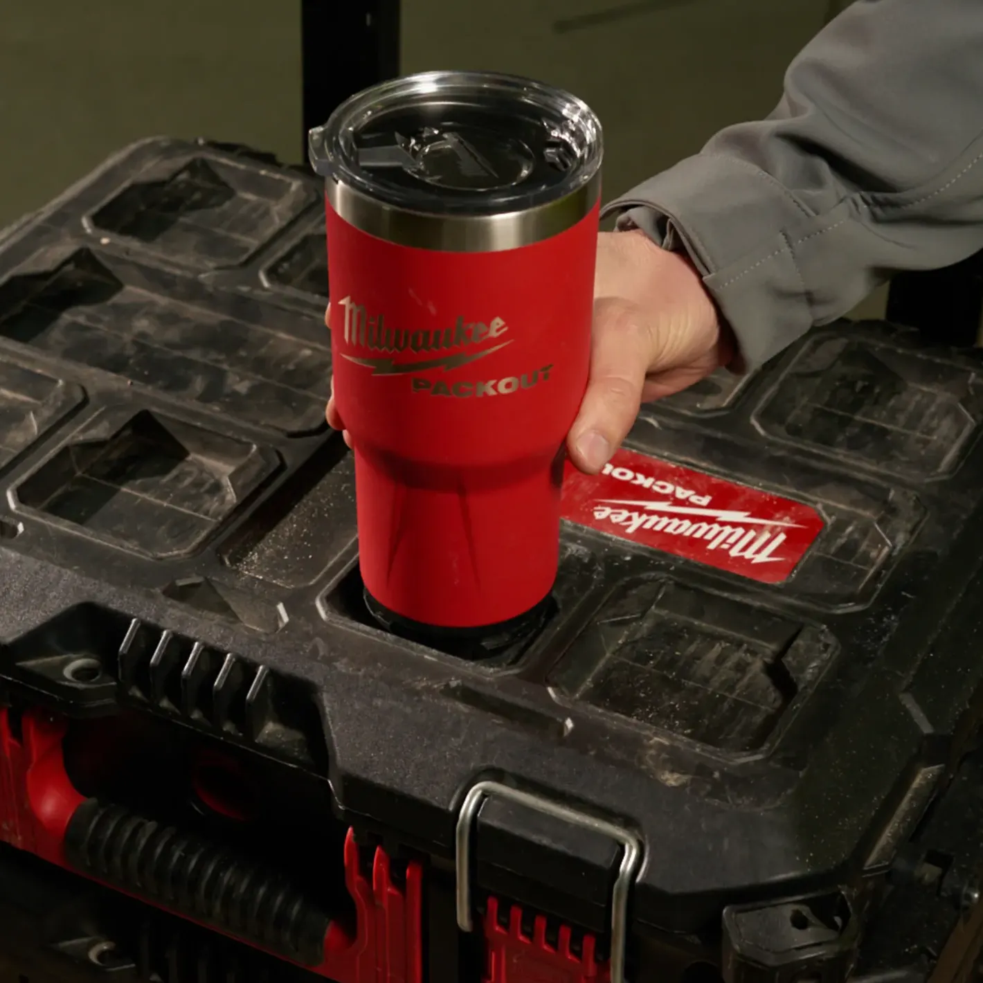 Milwaukee Packout™ termokop 591 ml rød* Kaffe Og Køkkenudstyr|Tilbehør Til Kontor Og Værksted