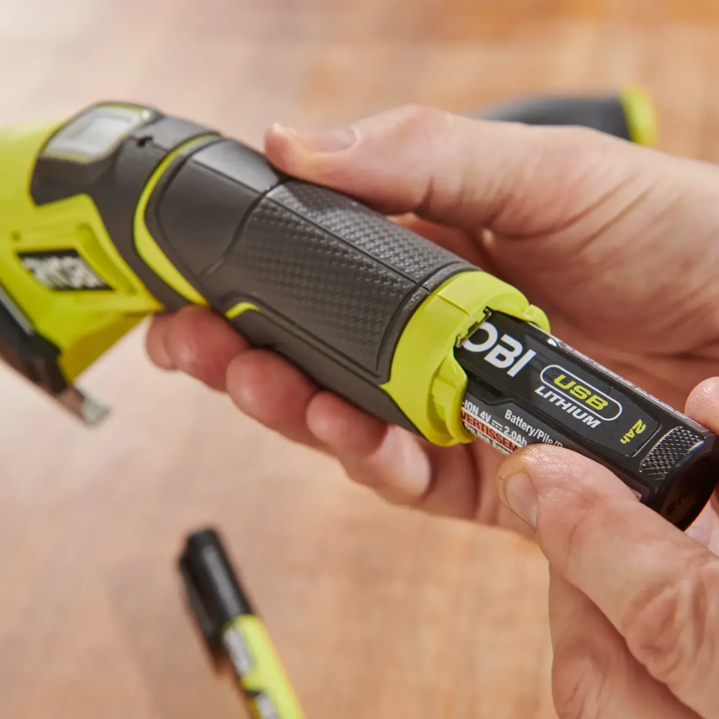 Ryobi RCT4-120G 4V universalsaks USB Lithium solo* Multicuttere