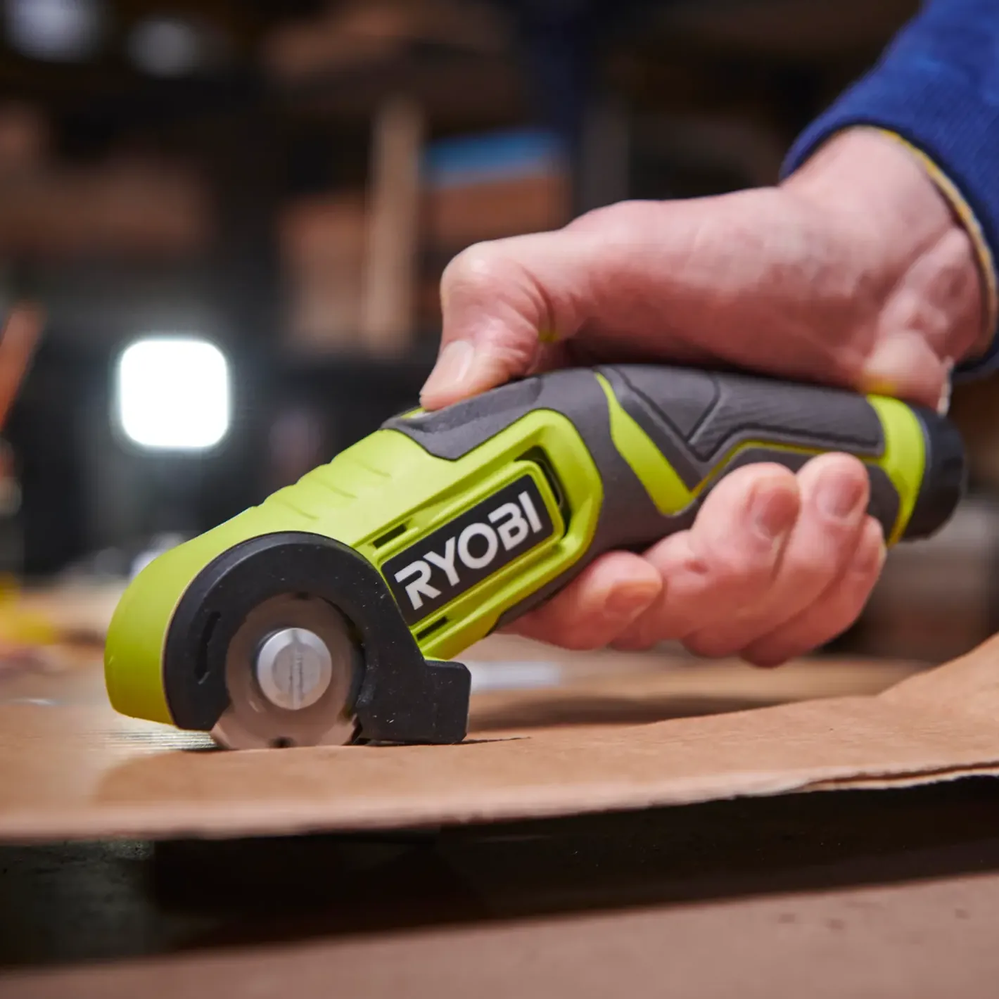Ryobi RCT4-120G 4V universalsaks USB Lithium solo* Multicuttere