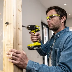Ryobi RDD18C-220S bore-/skruemaskine inkl. 2 x 2,0 Ah 18V ONE+* Bore- Og Skruemaskiner