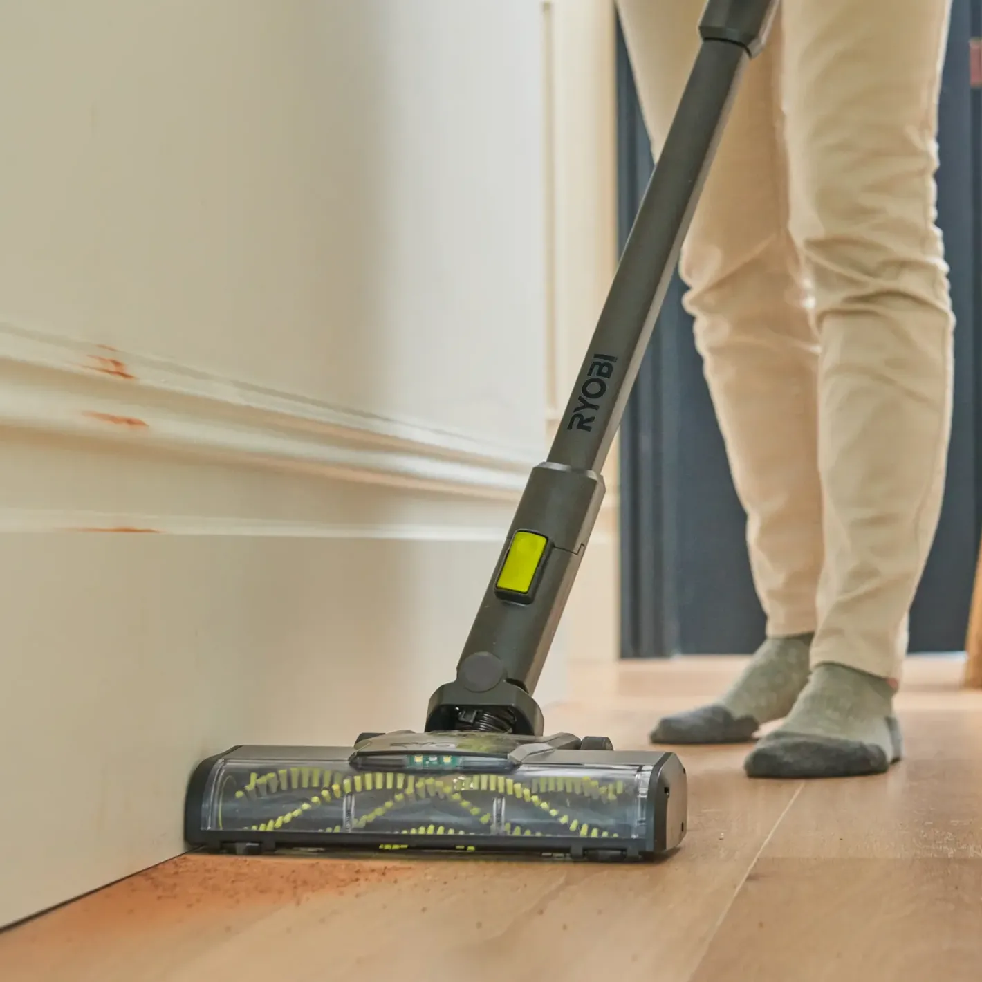 Ryobi RSVS18BL-0 18V ONE+ støvsuger solo* Rengøringsartikler|Tilbehør Til Kontor Og Værksted