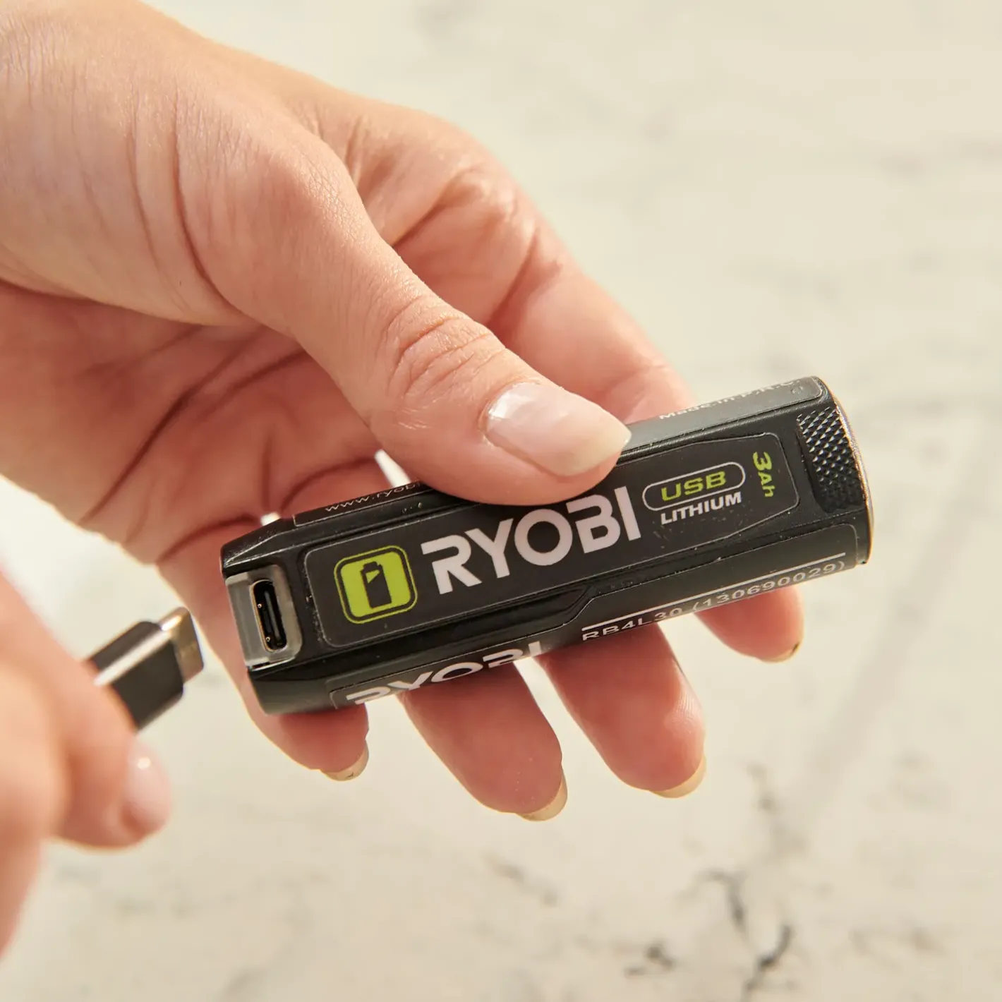 Ryobi 4V 3,0 Ah USB lithium batteri* Batterier Og Opladere